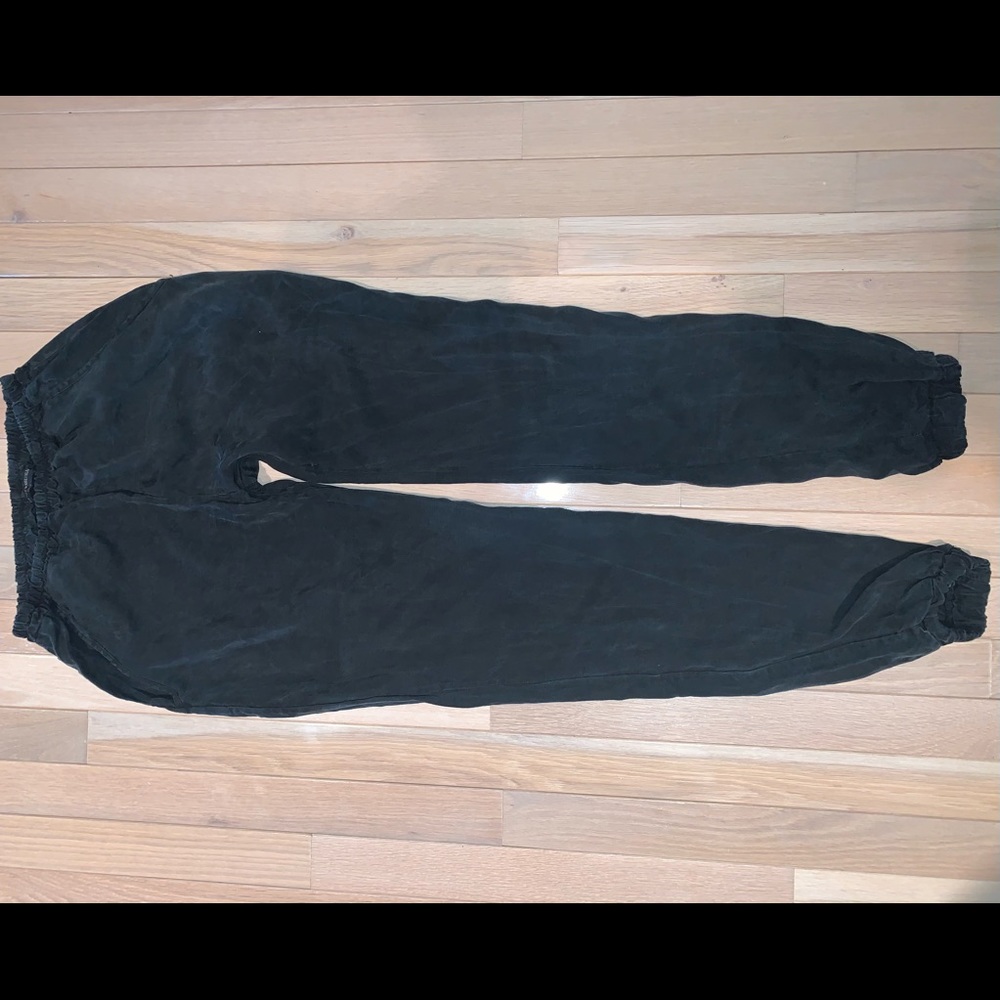 Brandy Melville pants